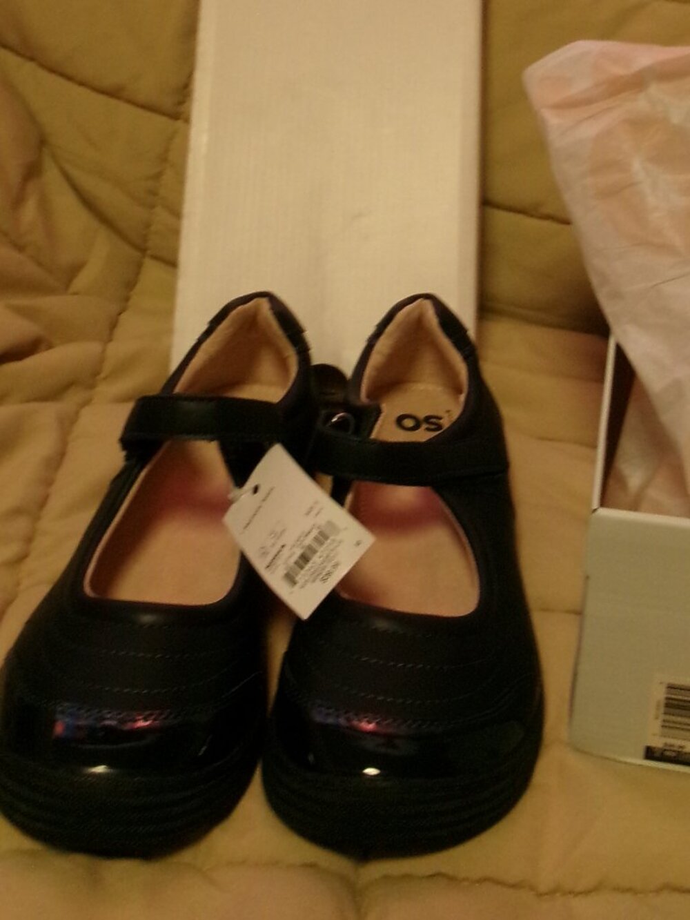 NWT Big Girl's Size 5 Navy Violin Shoes